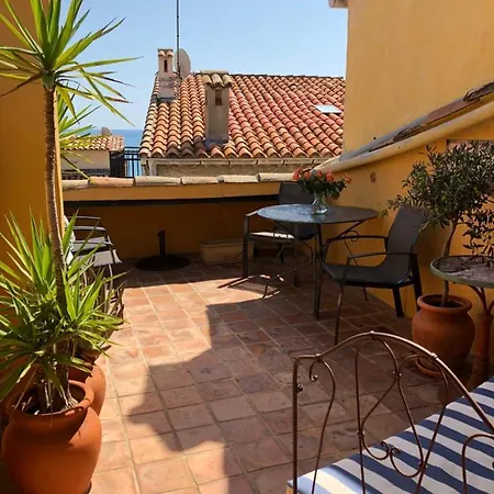 Old Antibes Home Roof Terrace And Sea Views